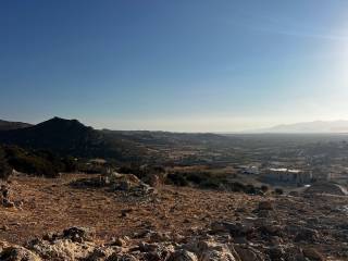 for sale land in melanes