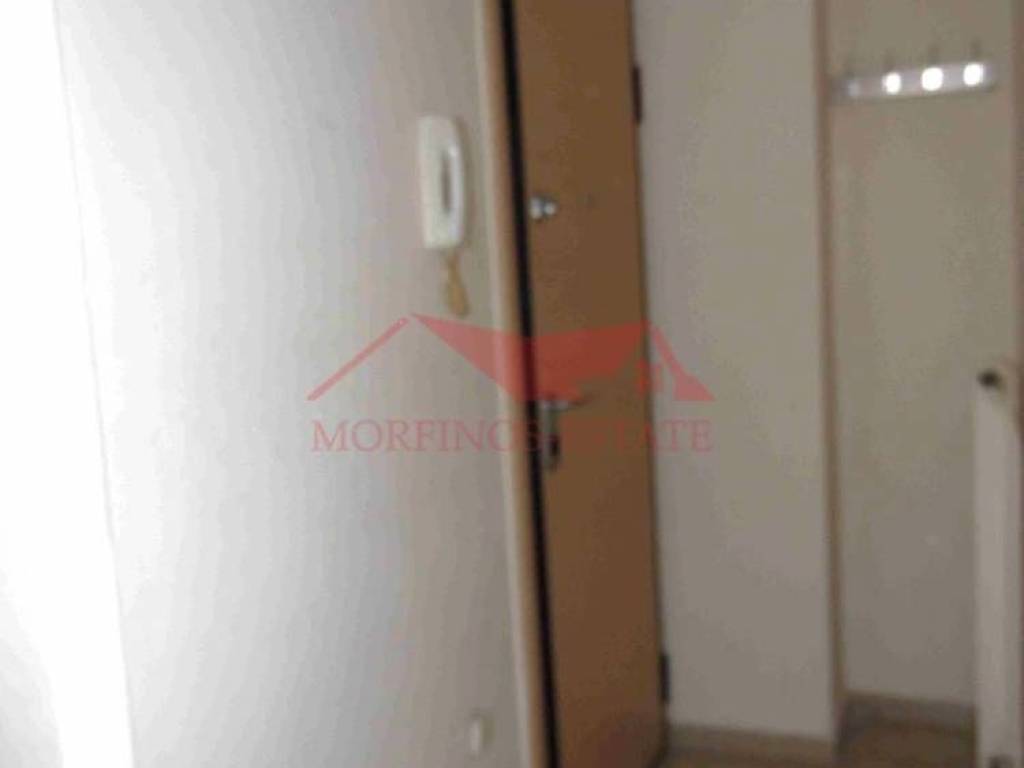 Διάδρομος - Πόρτα ασφαλείας