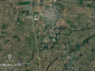 Forumland Real Estate, Αγροτεμάχιο