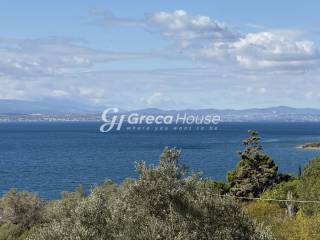 Βίλα με θέα θάλασσα προς πώληση Εύβοια