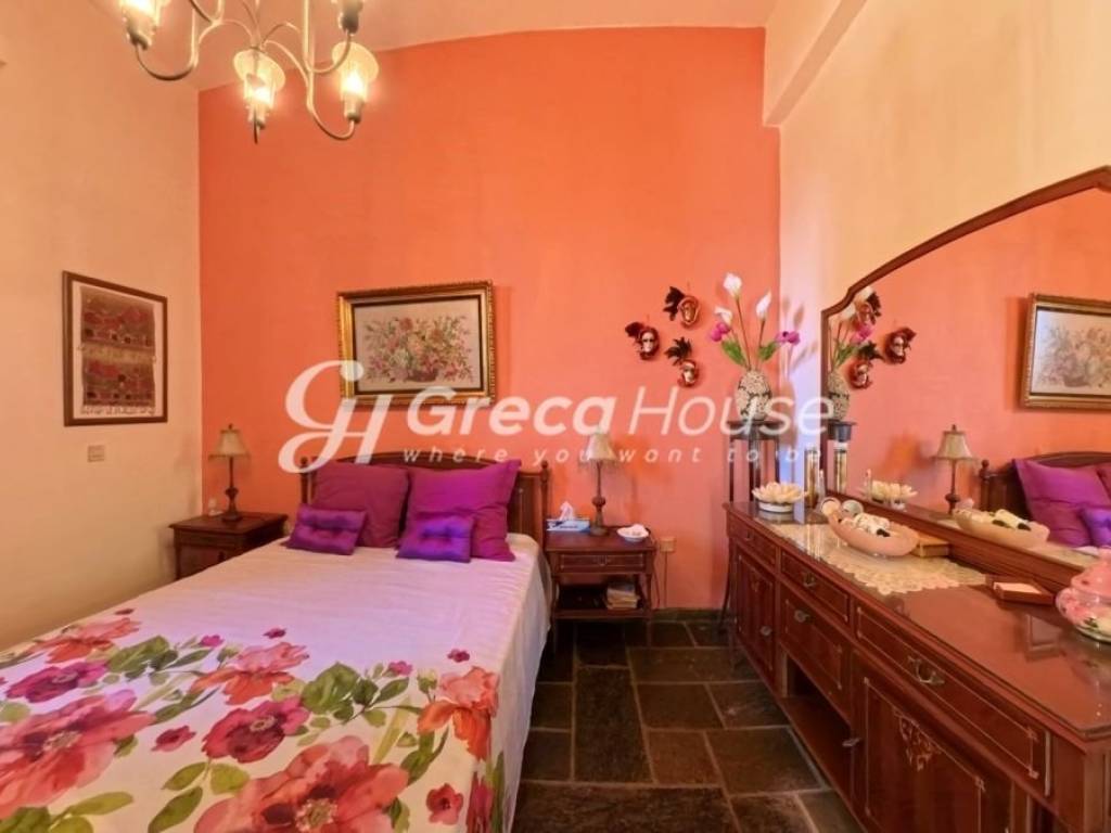 Βίλα με θέα θάλασσα προς πώληση Εύβοια