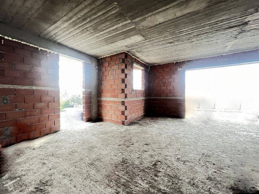 To kathistiko kai e koyzina.