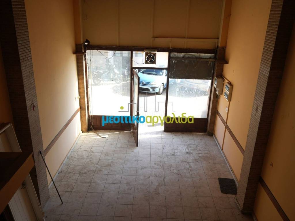 Εσωτερικοι χώροι