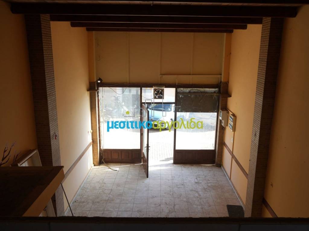 Εσωτερικοι χώροι