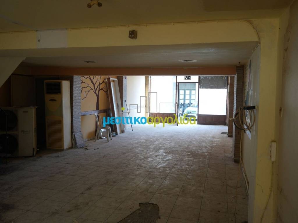 Εσωτερικοι χώροι