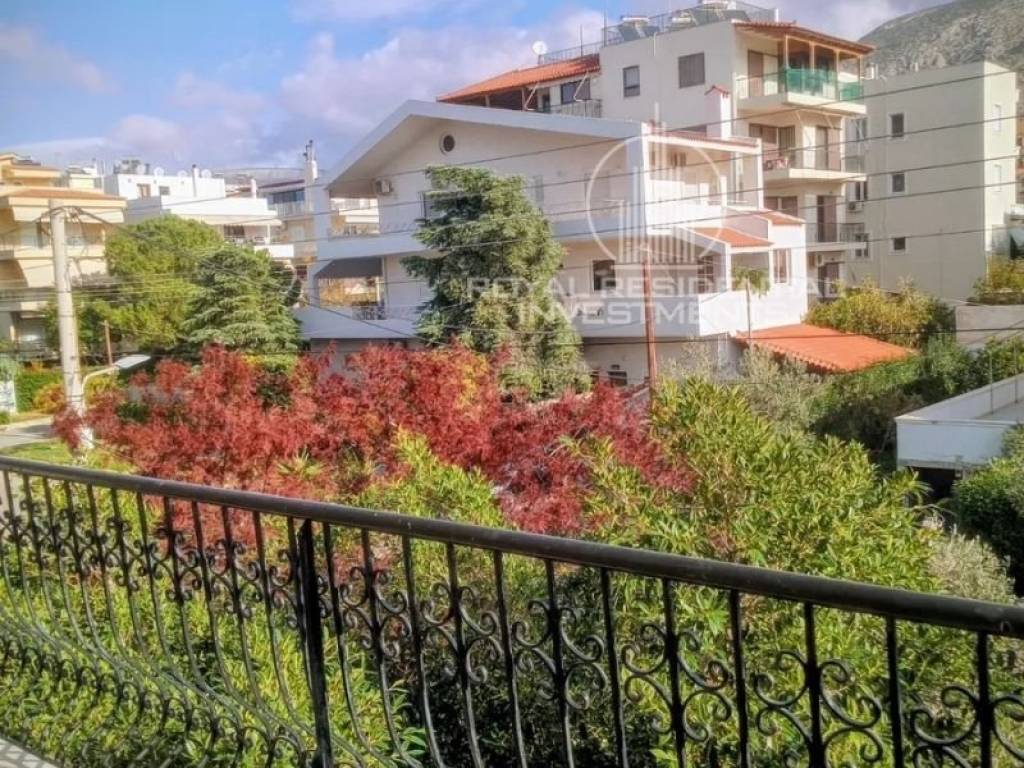 Θέα από μπαλκόνι