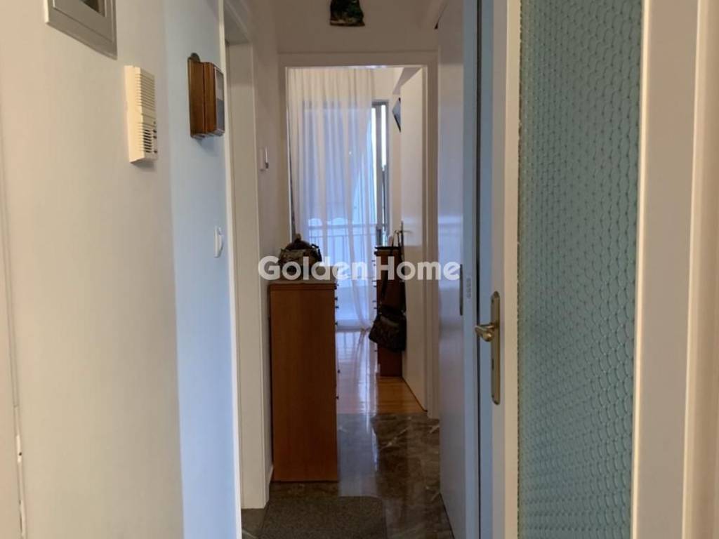 Χολ - Διάδρομος