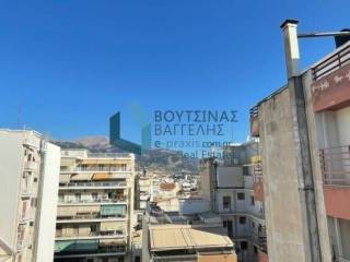 Θέα από το πίσω μπαλκόνι