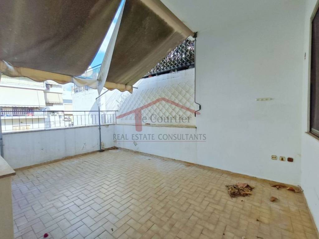 Θέα από μπαλκόνι