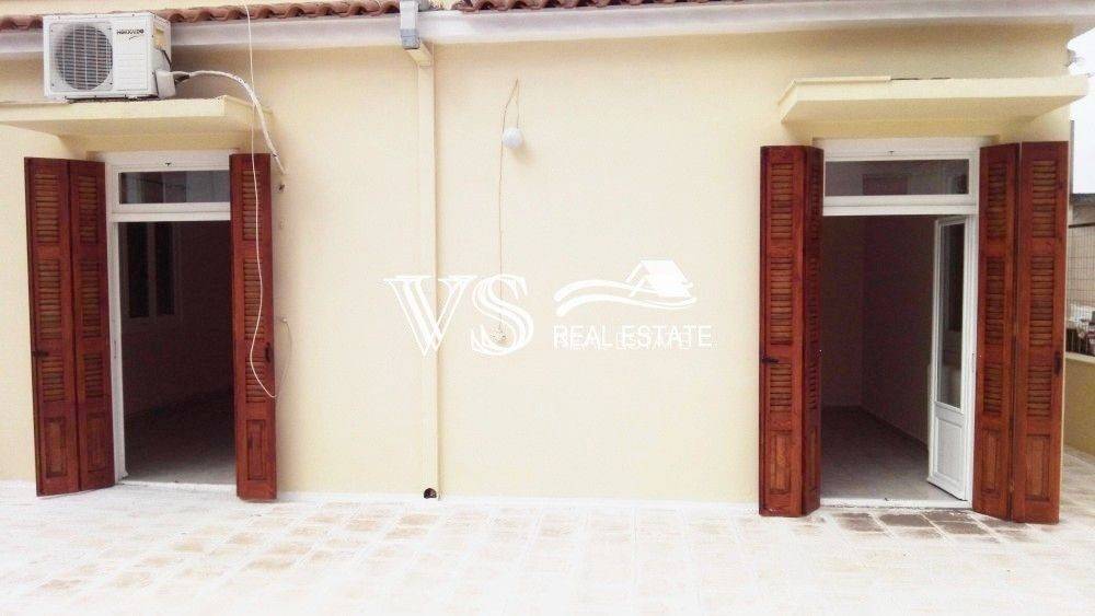 Θέα απο μπαλκόνι