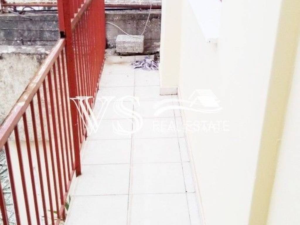 Θέα απο μπαλκόνι