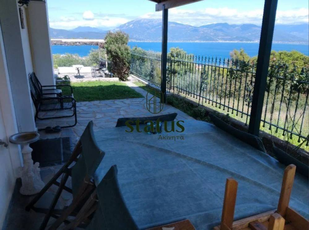 Θέα απο μπαλκόνι