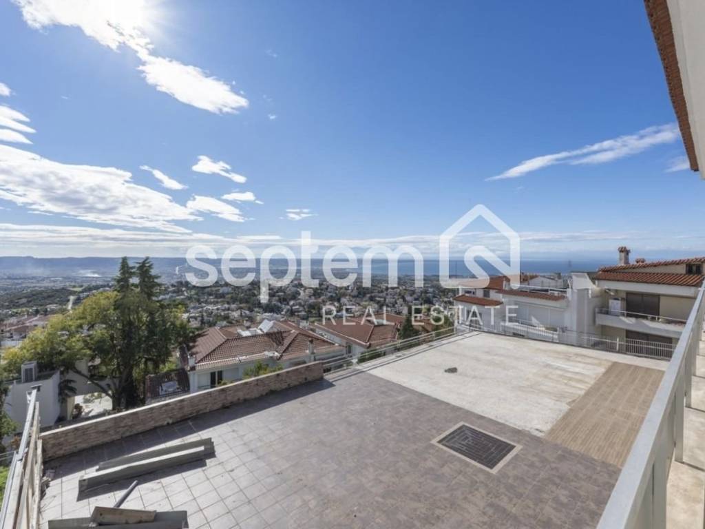 Θέα από μπαλκόνι