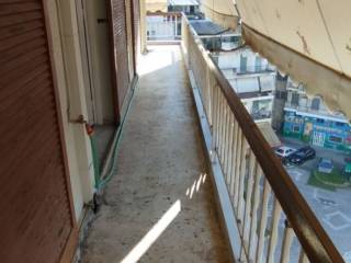 Το άλλο μπαλκόνι