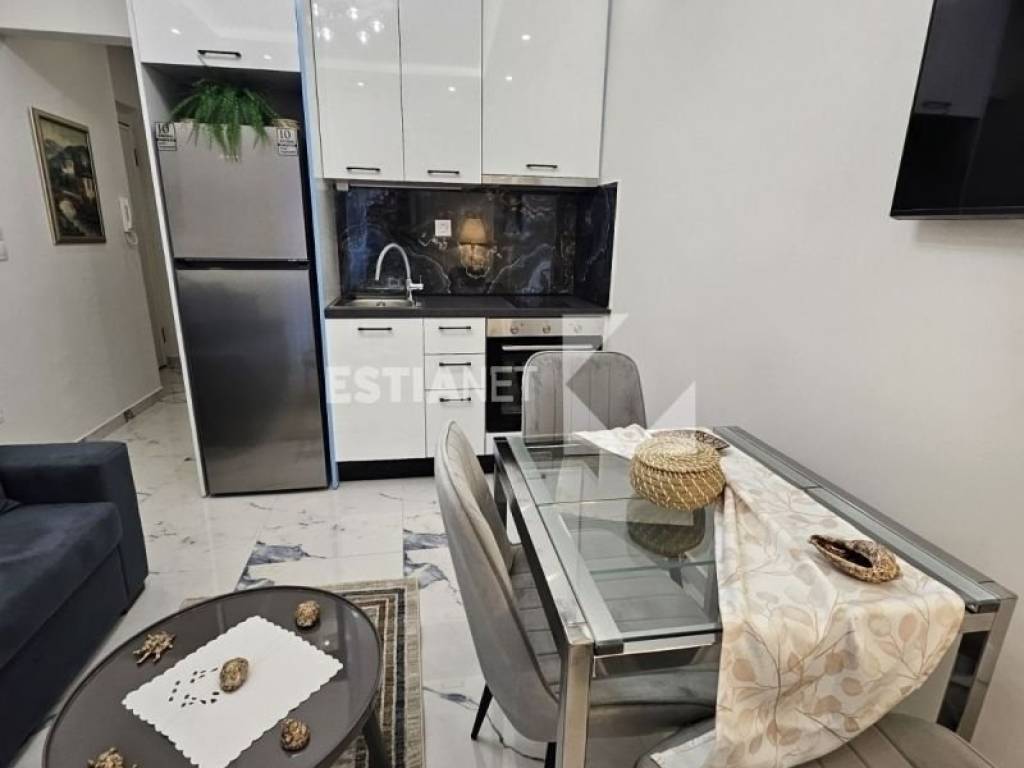 Σαλοκουζίνα