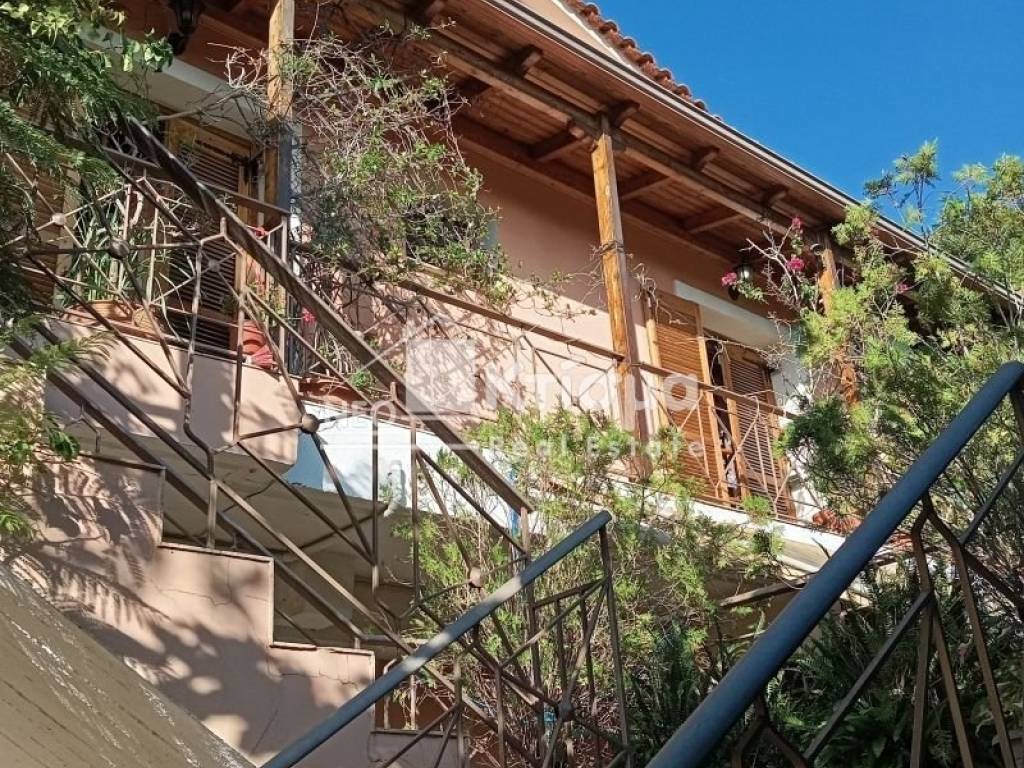 Θέα από μπαλκόνι