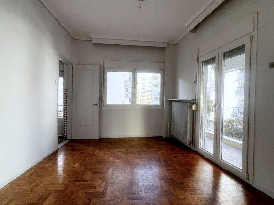 Trapezaria e 3o domatio.