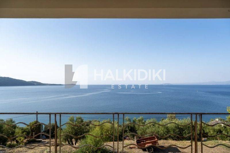 Θέα από μπαλκόνι