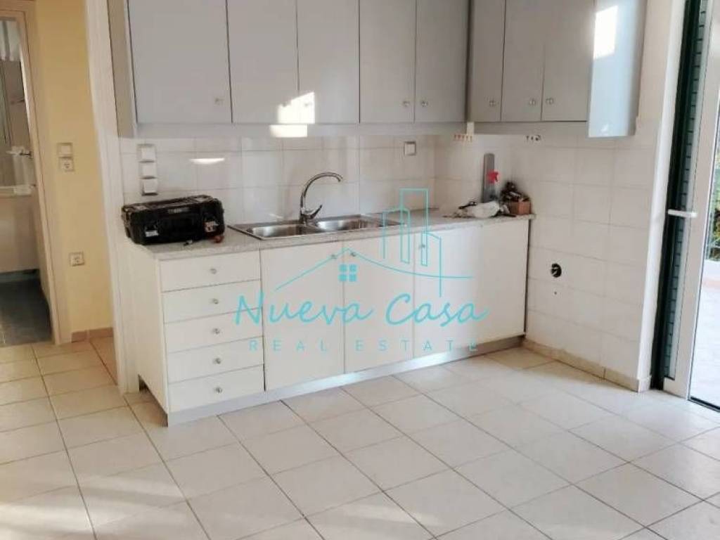 Σαλοκουζίνα