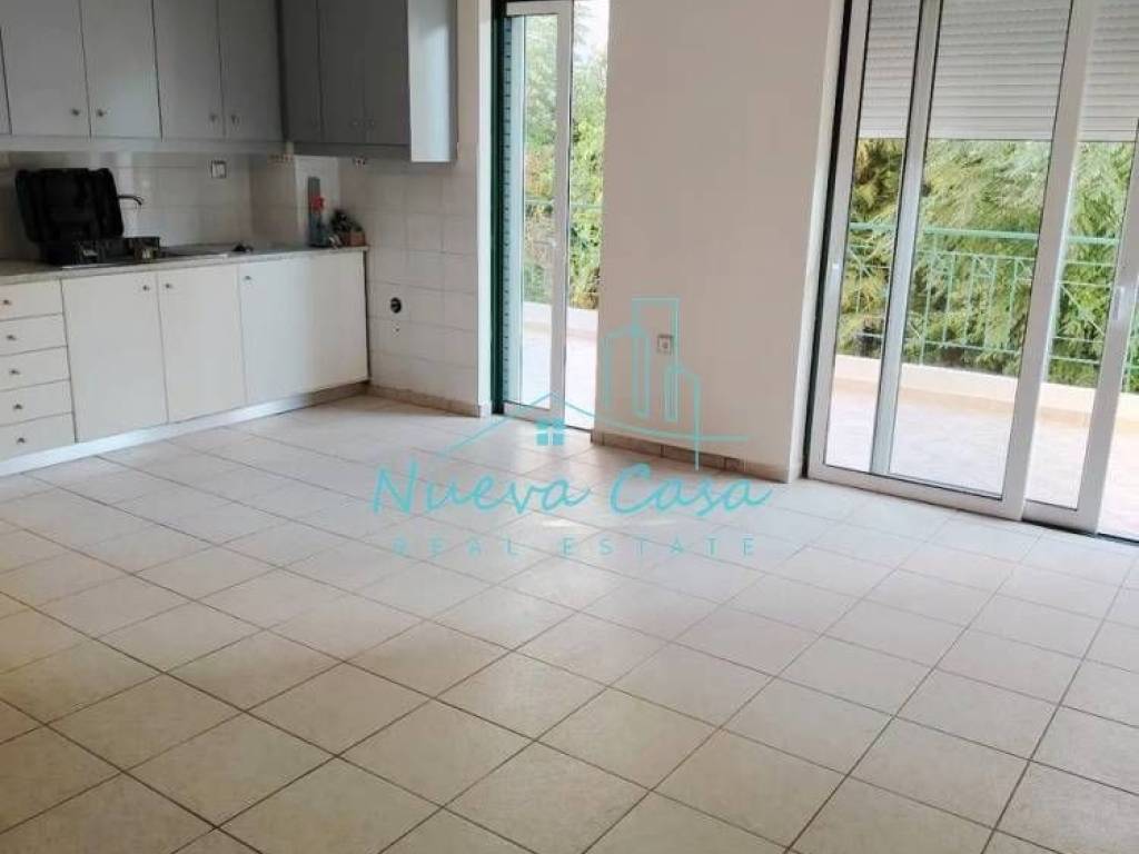 Σαλοκουζίνα