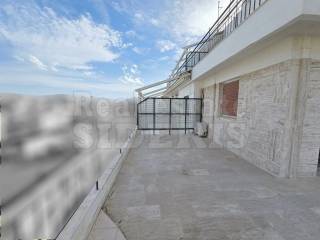 ΒΕΡΑΝΤΑ ΜΕ ΑΠΕΡΙΟΡΙΣΤΣΗ ΘΕΑ