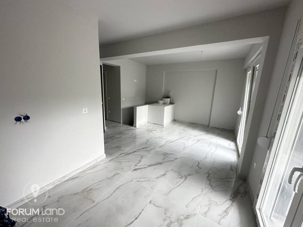 Forumland Real Estate, Σαλοκουζίνα