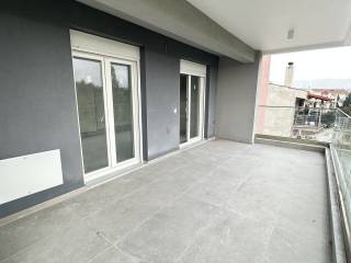 Forumland Real Estate, Βεράντες