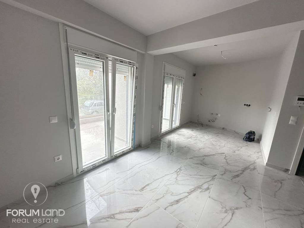 Forumland Real Estate, Σαλοκουζίνα