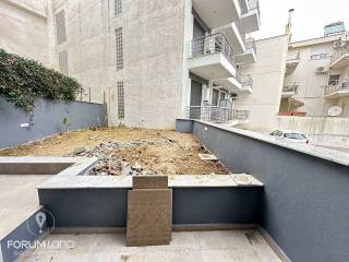 Forumland Real Estate, Κήπος