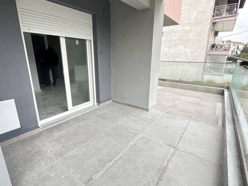 Forumland Real Estate, Βεράντες