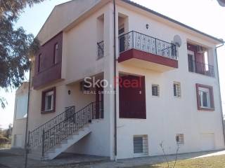 Μονοκατοικία