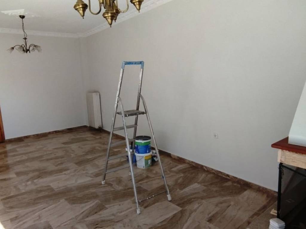 Το καθιστικό με το τζάκι