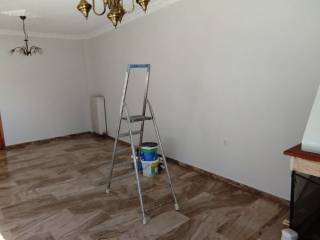 Το καθιστικό με το τζάκι