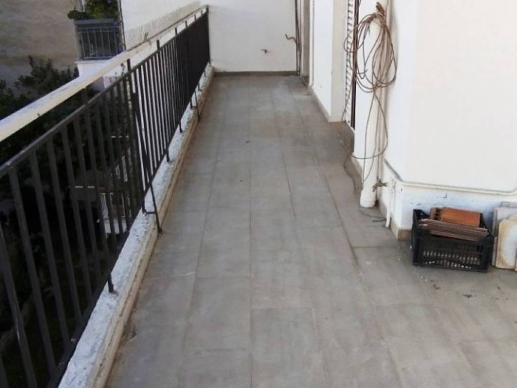 Η πίσω βεράντα