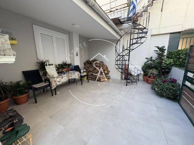 Θέα από μπαλκόνι