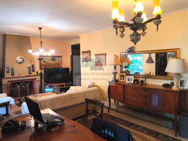 LIVING - DINING ROOM