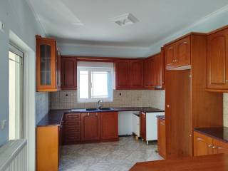 ΕΝΙΑΙΟΣ ΧΩΡΟΣ ΚΑΘΙΣΤΙΚΟ-ΚΟΥΖΙΝΑ