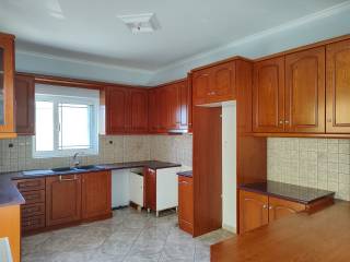 ΟΛΟΙ ΟΙ ΧΩΡΟΙ ΕΙΝΑΙ ΦΩΤΕΙΝΟΙ