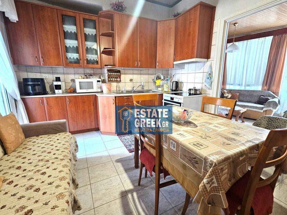 ★ Πλήρως επιπλωμένο ★ Ρετιρέ ★ Διαμπερές ★ 2+1 υπνοδωμάτια ★ Αποθήκη 5τμ