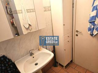 ★ Πλήρως επιπλωμένο ★ Ρετιρέ ★ Διαμπερές ★ 2+1 υπνοδωμάτια ★ Αποθήκη 5τμ