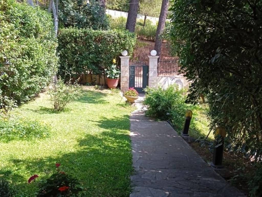 Θέα από μπαλκόνι