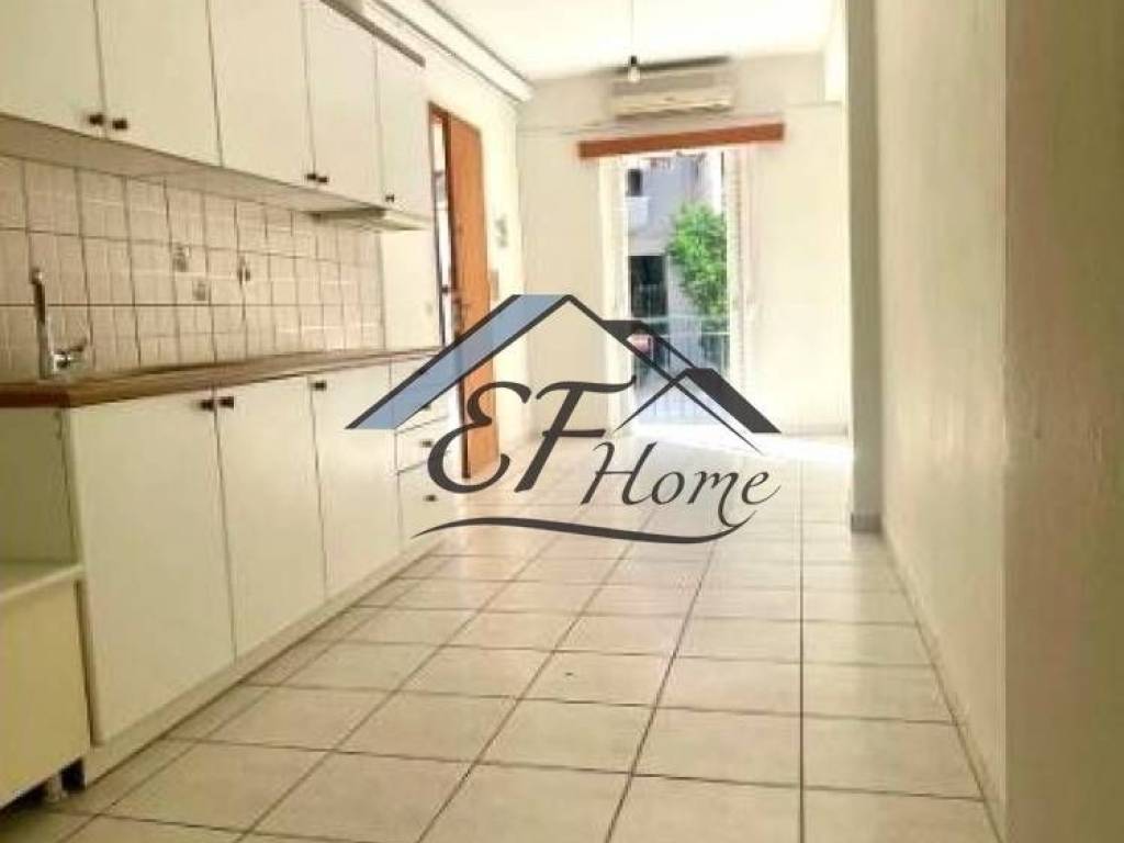 Ενιαίος χώρος κουζίνα-σαλόνι