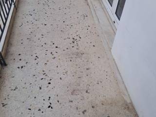 ΑΝΕΤΟ ΜΠΑΛΚΟΝΙ ΣΤΗΝ ΠΡΟΣΟΨΗ