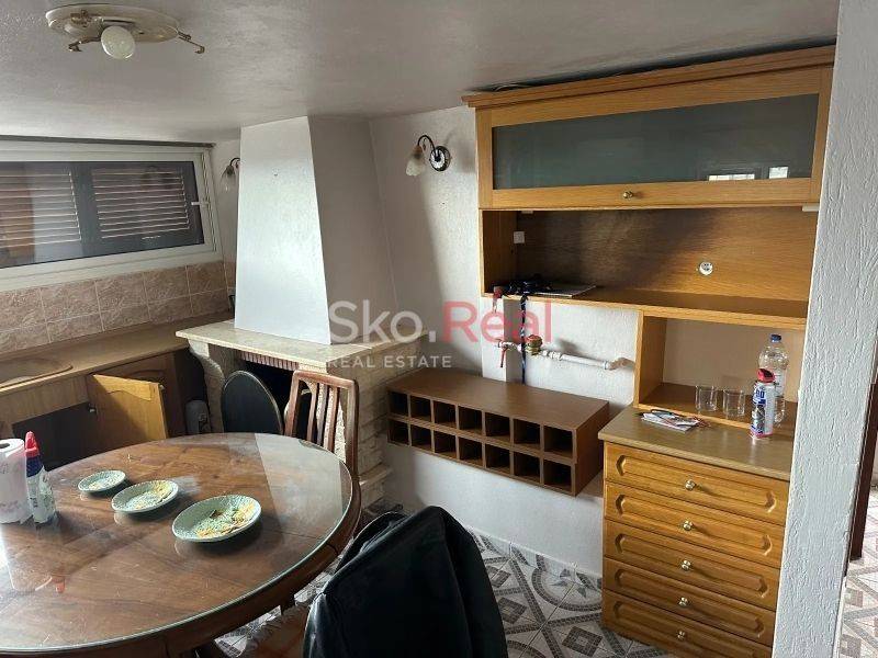 Σαλοκουζίνα