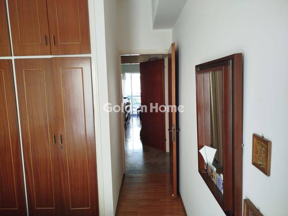 Χολ - Διάδρομος