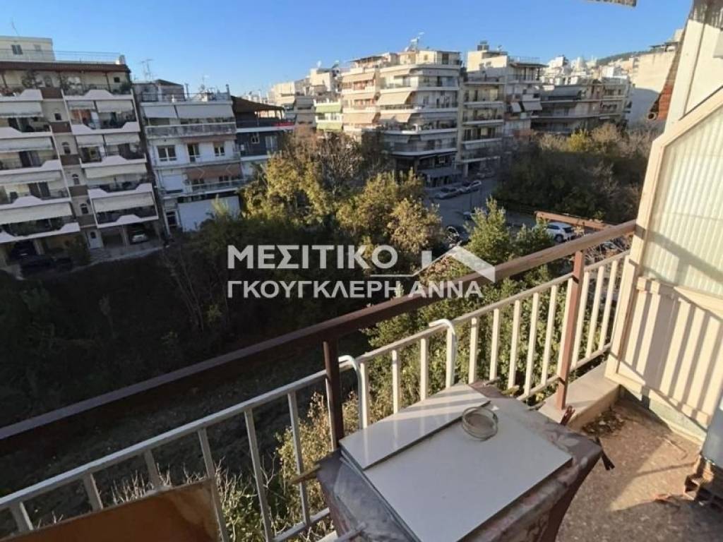 Θέα από μπαλκόνι