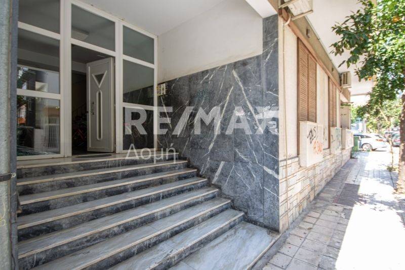 Είσοδος οικοδομής