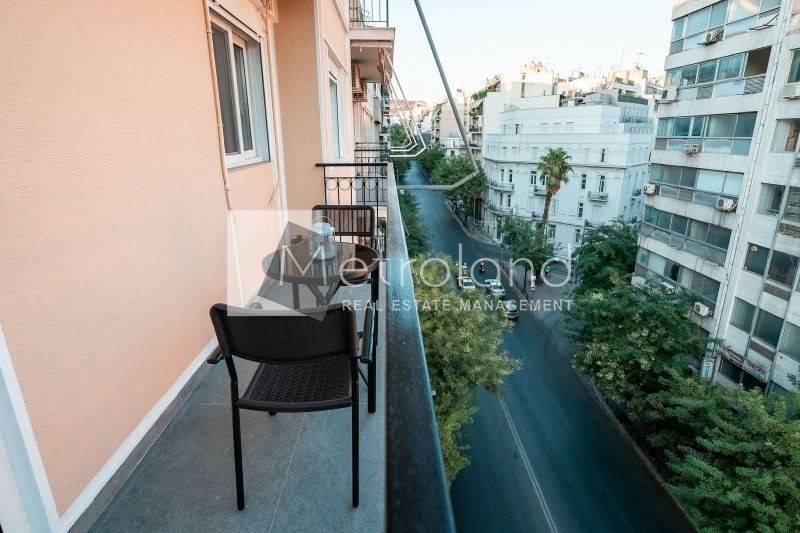 Θέα από μπαλκόνι