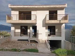 Κύρια όψη κτιρίου