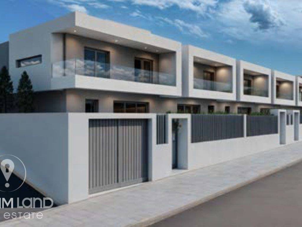 Forumland Real Estate, Εξωτερική Όψη